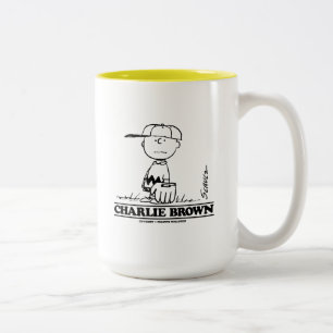 Caneca De Café Em Dois Tons Amendoins   Charlie Brown Jogando Bola