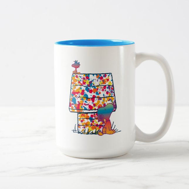 Caneca De Café Em Dois Tons Amendoins | Esnoopia E Pintor Arco-Íris (Direita)
