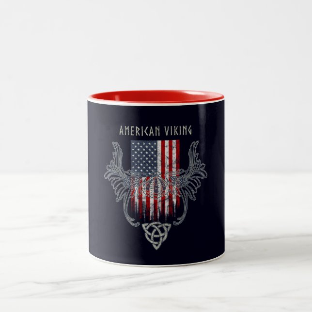 Caneca De Café Em Dois Tons Americano Viking. Bandeira, capacete afligido, (Centro)