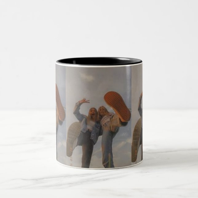 Caneca De Café Em Dois Tons Amigos (Centro)