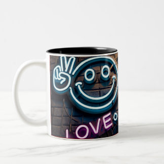 Caneca De Café Em Dois Tons Amor Bonito E Design De Sorriso