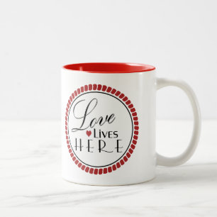 Caneca De Café Em Dois Tons Amor Vive Aqui