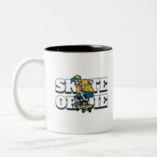 Caneca De Café Em Dois Tons Andar de Skate ou Morrer
