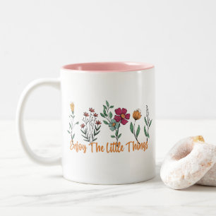 Caneca De Café Em Dois Tons Aproveite a Vintage da Pequena Coisa