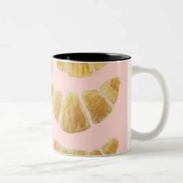 Caneca De Café Em Dois Tons Aquarela Croissant Rosa