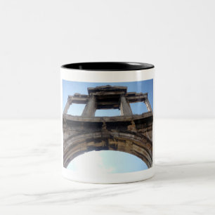 Caneca De Café Em Dois Tons arco de hadrian
