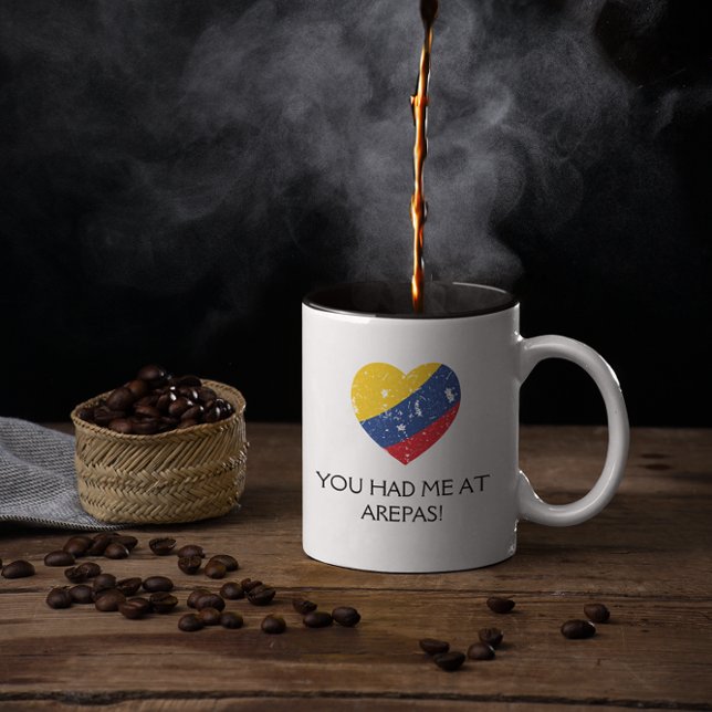 Caneca De Café Em Dois Tons Arepas Funny Quote Comida Colombiana (colombian coffee arepas funny mug)