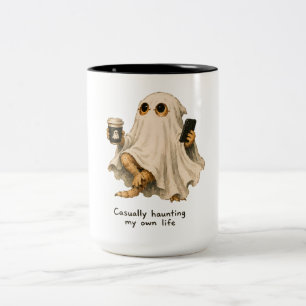 Caneca De Café Em Dois Tons Arte de dragão-barbudo assombrando casualmente a m