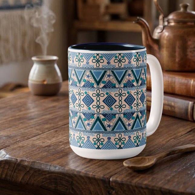 Caneca De Café Em Dois Tons Arte Folclórica Boho (Criador carregado)