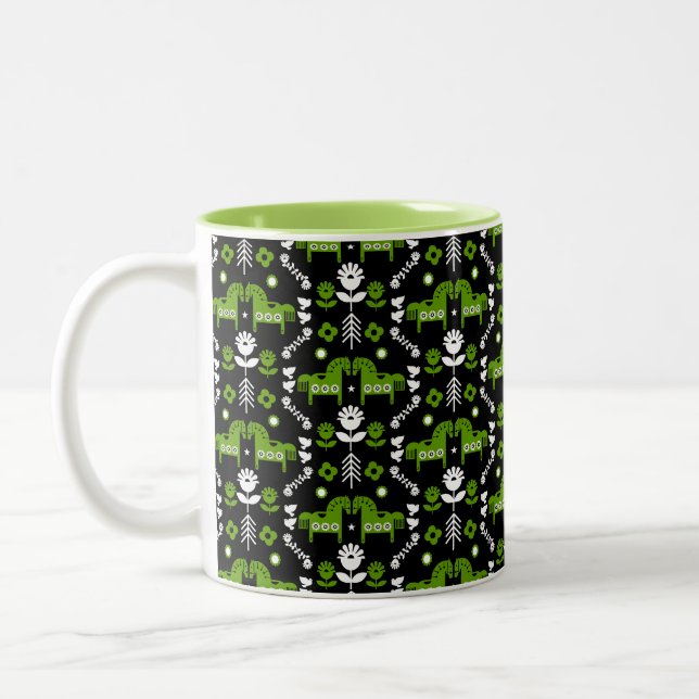 Caneca De Café Em Dois Tons Arte popular sobre cavalos escandinavos (Esquerda)