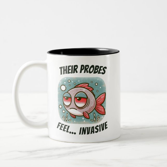 Caneca De Café Em Dois Tons As suas sondas parecem… invasivas - peixe (Esquerda)