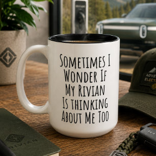 Caneca De Café Em Dois Tons Às Vezes Pergunto-Me Se A Minha Riviana Está A Pen