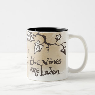 Caneca De Café Em Dois Tons As Vinhas Estão Em Carga