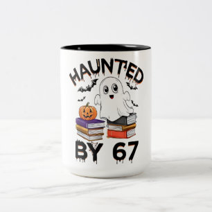 Caneca De Café Em Dois Tons Assombrado por 67 - Engraçado Fantasma Fantasma de