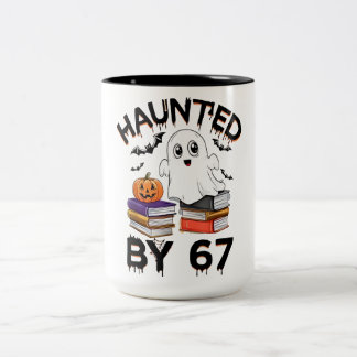 Caneca De Café Em Dois Tons Assombrado por 67 - Engraçado Fantasma Fantasma de
