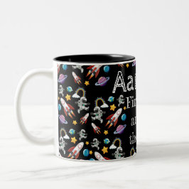 Caneca De Café Em Dois Tons Astronauta Espacial - Primeira Festa de aniversári