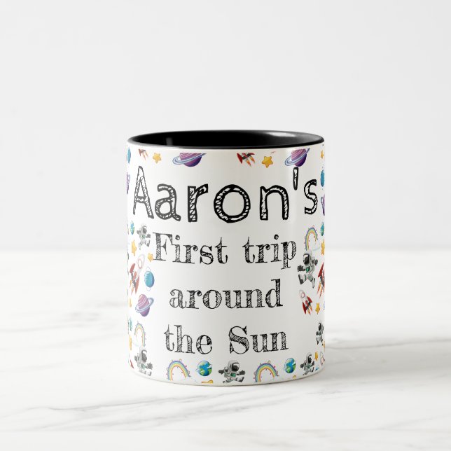 Caneca De Café Em Dois Tons Astronauta Espacial Primeiro Convite de aniversári (Centro)