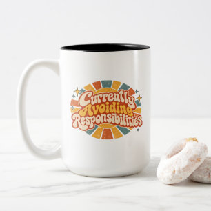 Caneca De Café Em Dois Tons Atualmente Evitando Responsabilidades Engraçado Re