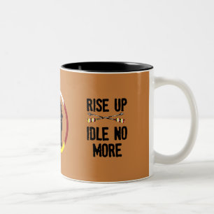 Caneca De Café Em Dois Tons Aumente acima - rode em marcha lenta não mais