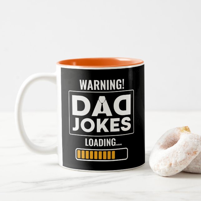 Caneca De Café Em Dois Tons Aviso de Design Fofo! Carregando Piada de Papai (Com Donut)