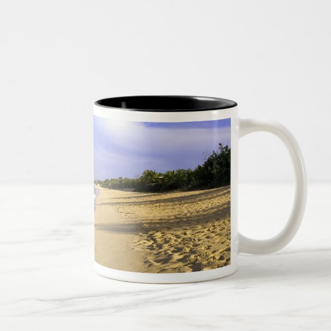 Caneca De Café Em Dois Tons Baie Longue Bay Beach, Rua. (Direita)