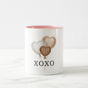 Caneca De Café Em Dois Tons Balões de Coração Creme Branco Marrom XOXO