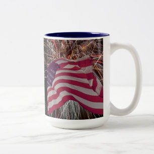 Caneca De Café Em Dois Tons Bandeira Americana e Fireworks