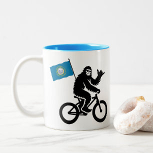 Caneca De Café Em Dois Tons Bandeira de Bigfoot Cycling South Dakota