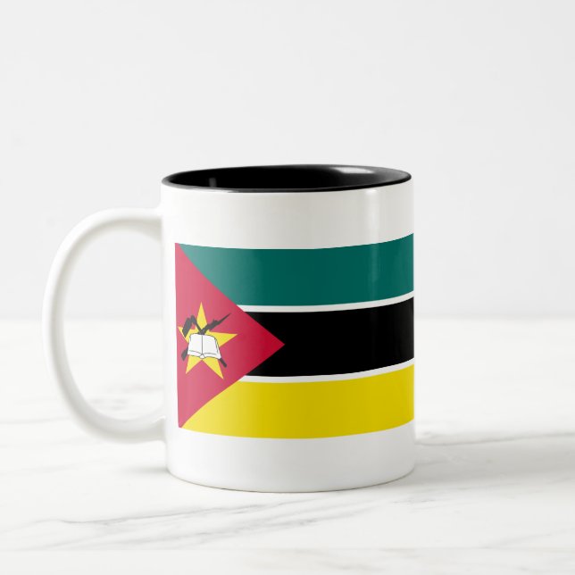 Caneca De Café Em Dois Tons Bandeira de Moçambique (Esquerda)