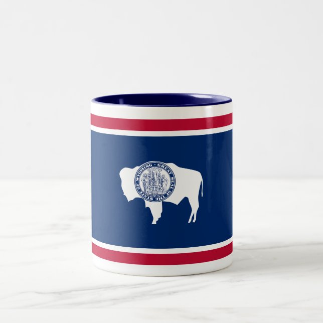 Caneca De Café Em Dois Tons Bandeira do Estado de Wyoming (Centro)