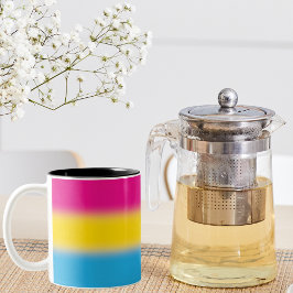 Caneca De Café Em Dois Tons Bandeira do Orgulho Pansexual Gradiente – Bandeira