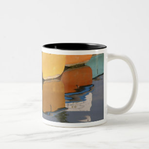 Caneca De Café Em Dois Tons Barcos a bordo do rio Tamisa,