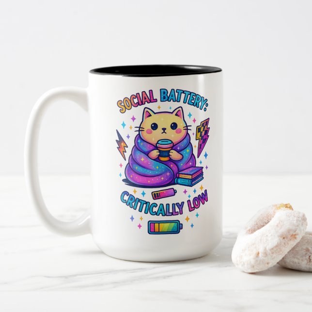 Caneca De Café Em Dois Tons Bateria social crítica... (Com Donut)