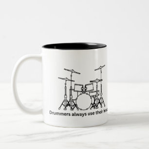 Caneca De Café Em Dois Tons Bateristas Usam Suas Cabeças