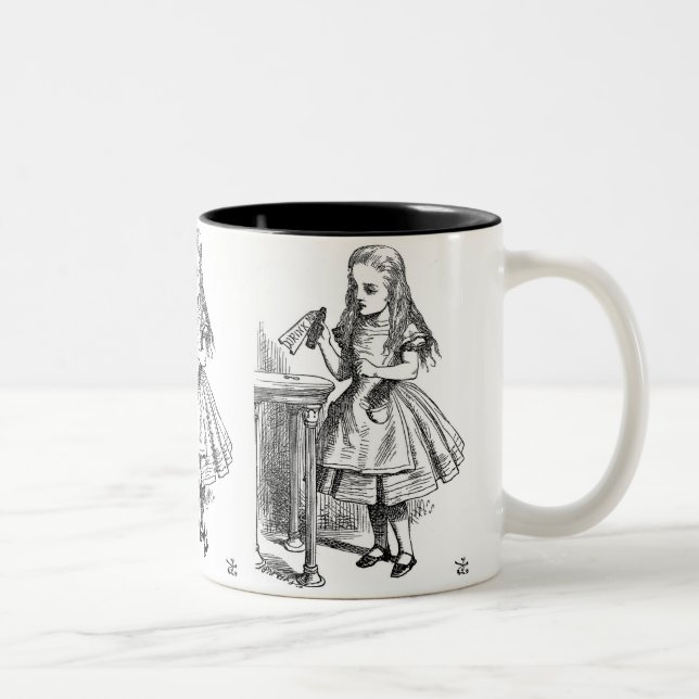 Caneca De Café Em Dois Tons Beba-me (Alice no país das maravilhas) (Direita)