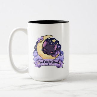 Caneca De Café Em Dois Tons Bebê Morcego Sonolento na Lua Crescente Cute Hallo