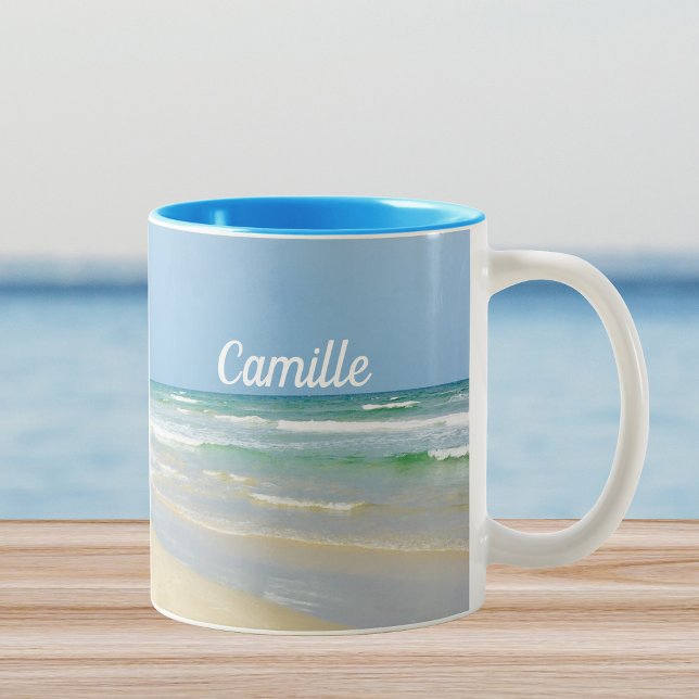 Caneca De Café Em Dois Tons Bela Casa de Praia Monograma Oceano (Criador carregado)