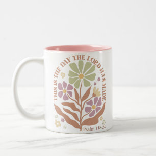 Caneca De Café Em Dois Tons Bíblia Versos de Flor Selvagem