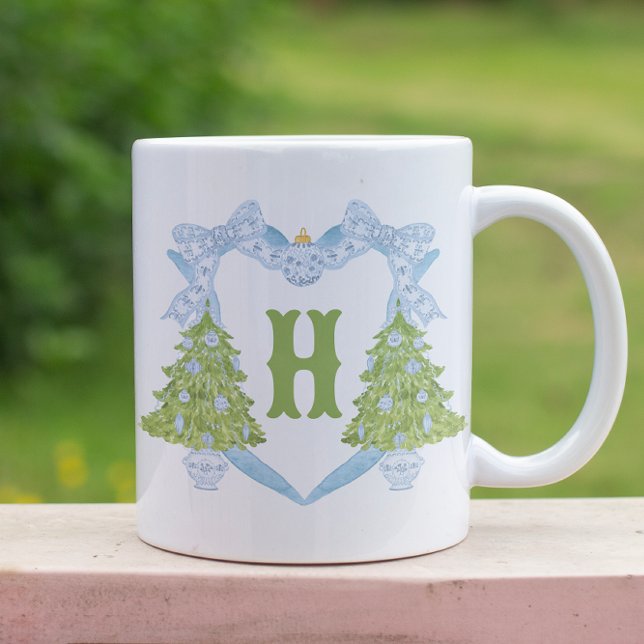 Caneca De Café Em Dois Tons Blue Chinoiserie Árvore Natal Monograma Crest (Criador carregado)