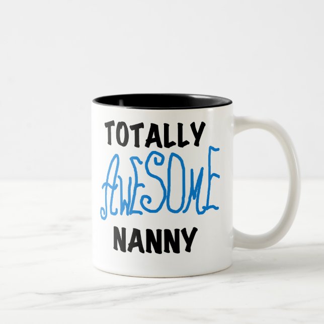 Caneca De Café Em Dois Tons Blue Totalmente Incrível Nanny T-shirts e presente (Direita)
