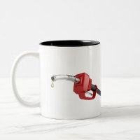 Bocal da bomba de combustível com última gota do