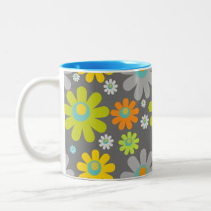 Caneca De Café Em Dois Tons Boho Retro Daisies na Cinza