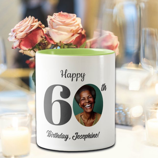 Caneca De Café Em Dois Tons Bold Happy 60th Birthday Photo (Criador carregado)