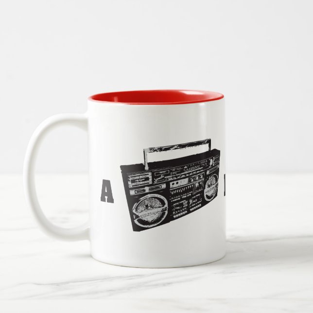 Caneca De Café Em Dois Tons Boombox não é um brinquedo (Esquerda)