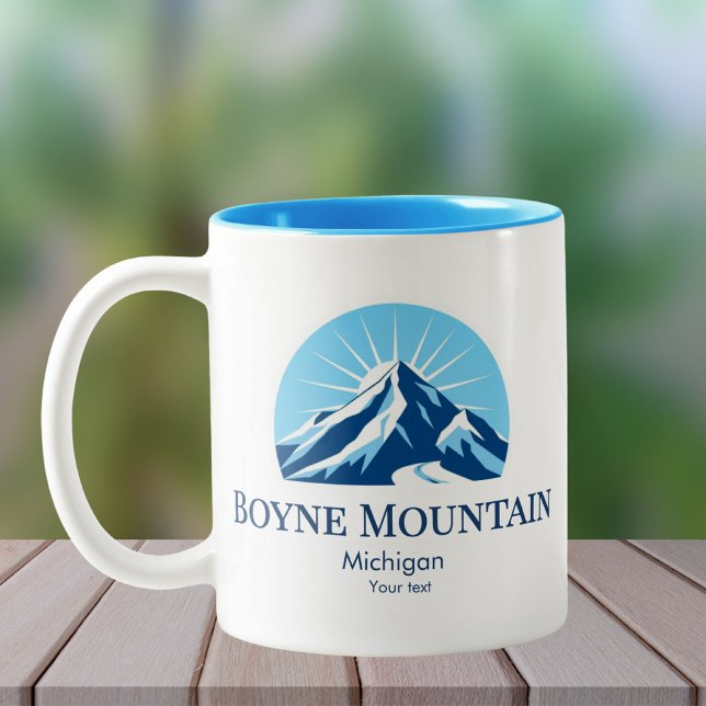 Caneca De Café Em Dois Tons Boyne Mountain Michigan ski souvenir vacation  (Criador carregado)