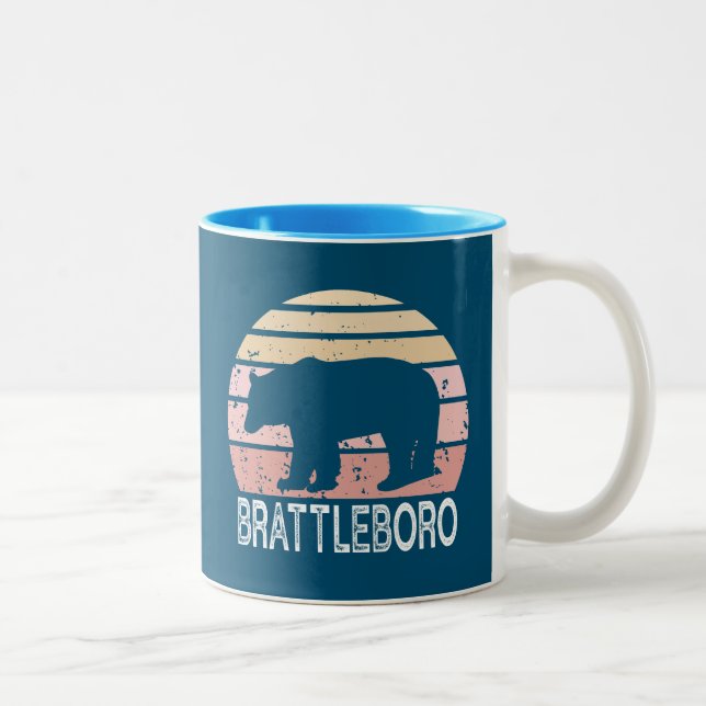 Caneca De Café Em Dois Tons Brattleboro Vermont - Urso Retroativo (Direita)