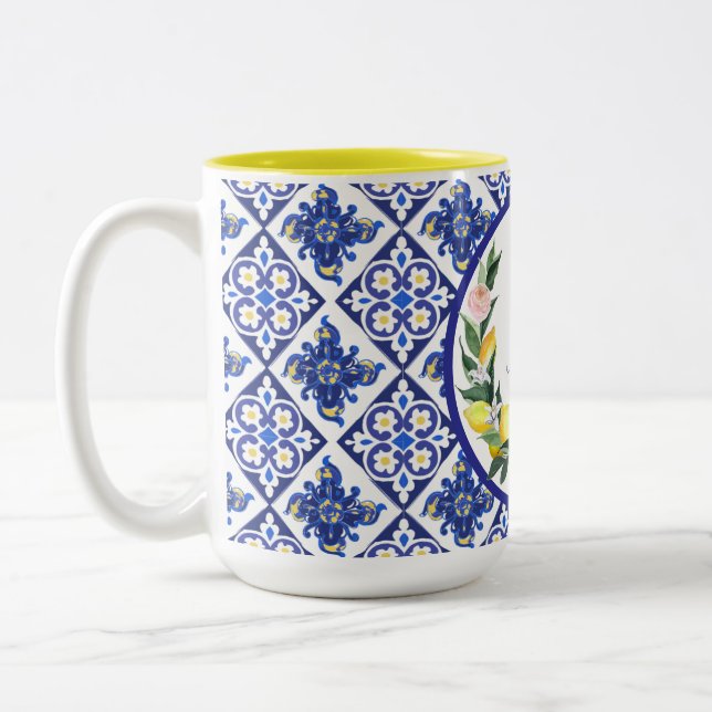 Caneca De Café Em Dois Tons Bridesmaid Lemons Azulejos Azuis (Esquerda)