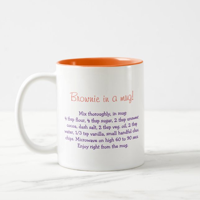 Caneca De Café Em Dois Tons Brownie em uma caneca personalizada (Esquerda)