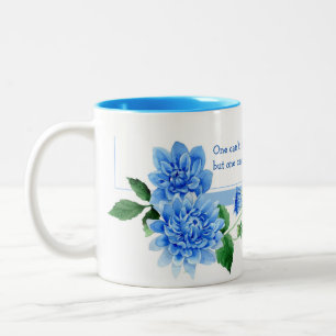 Caneca De Café Em Dois Tons buquê de dahlia azul com aspas sábias