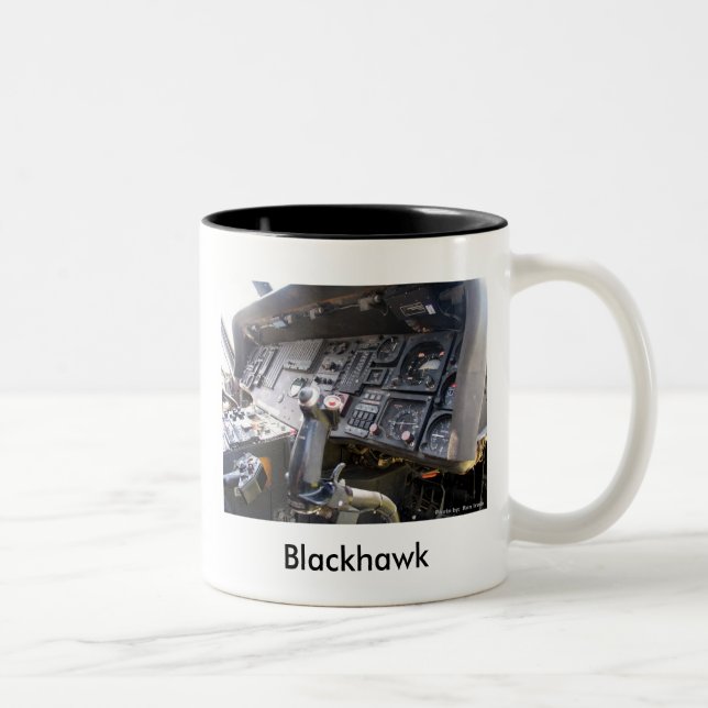 Caneca De Café Em Dois Tons Cabina do piloto de Blackhawk, Blackhawk (Direita)
